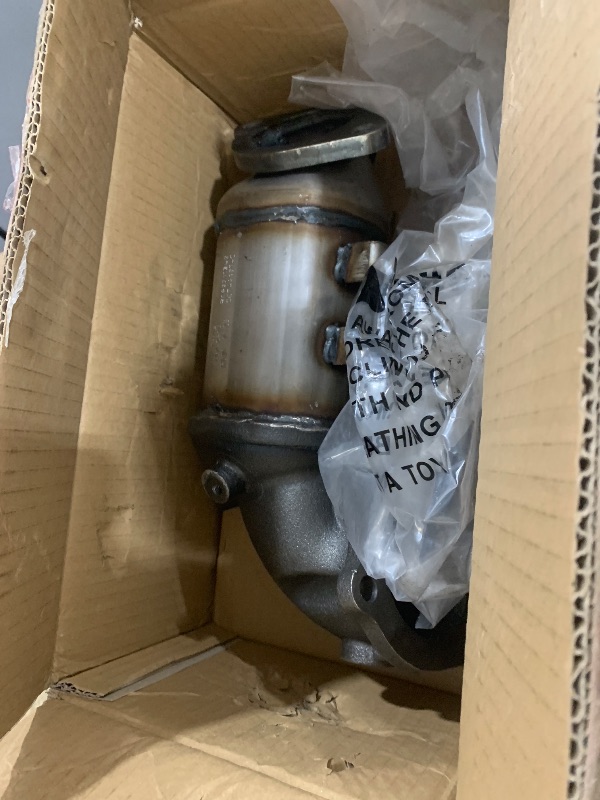 Photo 1 of **only one**A-Premium Front and Rear 4-PC Catalytic Converter Kit Direct-Fit Compatible with Nissan Frontier 2005-2019, Pathfinder 2005-2012, NV1500, NV2500, NV3500, Xterra & Suzuki Equator, 4.0L, EPA Compliant
