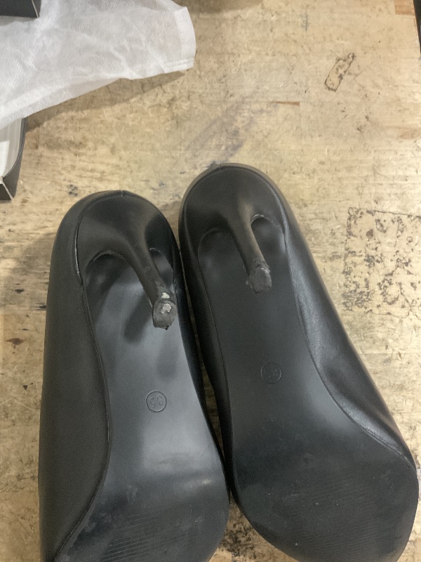 Photo 1 of *BOTTOM HEELS DAMAGED* IDIFU BLACK HEELS 8.5