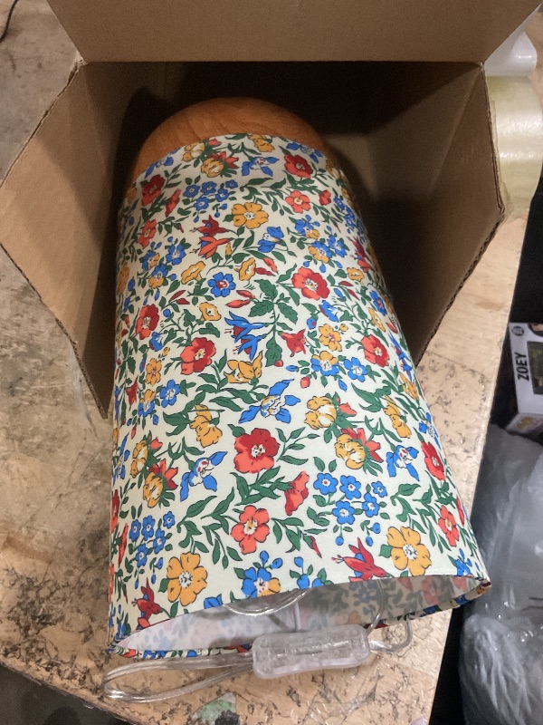 Photo 1 of  Table Lamp, 