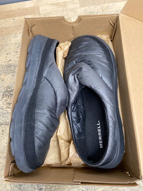 Photo 1 of ***DIRTY*** Merrell Men's Hut Moc 2 Quilted Slide Slipper, Black, 14.0