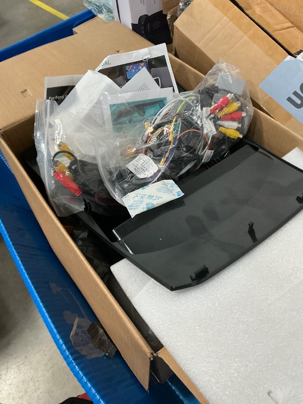 Photo 1 of [Qualcomm 8 Core 4+64G] Android Car Radio for Ford Fiesta 2009-2014 with Wireless Carplay and Android Auto, 9 Inch 1280 * 720 IPS Touchscreen Car Stereo - DSP/GPS/WiFi/SWC + AHD Backup Camera