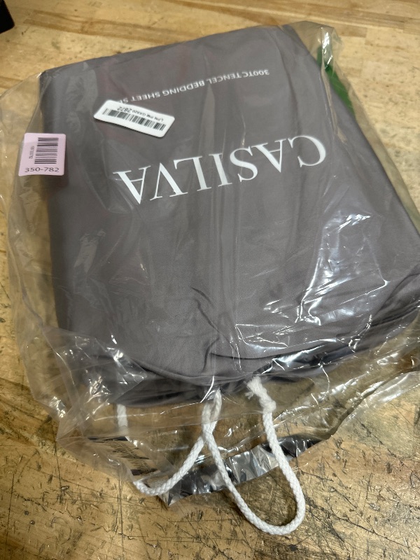 Photo 1 of *MISSING PILLOW CASES AND FITTED SHEETS* CASILVA Eucalyptus Sheets - Infused with Silver for Anti-Odor, Softer Than Silk Fibers, More Cooling Than Cotton - Perfect for Hot Sleepers & Sensitive Skin - 100% Tencel Lyocell - Full Sheet Set