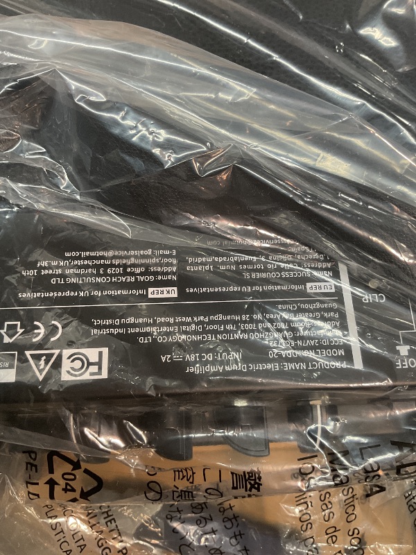 Photo 1 of ** FOR PARTS, NO AUDIO**
Donner Mini Electric Drum Amp 20W, Wireless Electronic Drum Amplifier Keyboard Speaker DDA-20 Portable for Home Practice