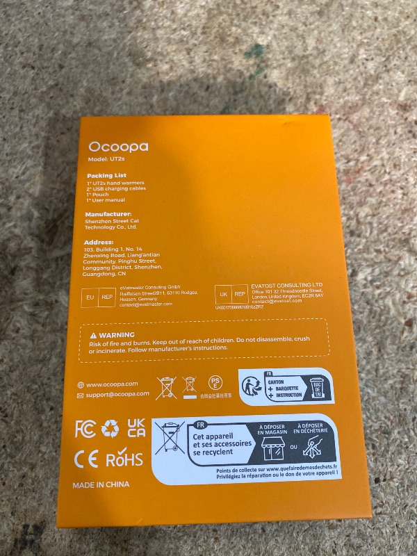 Photo 1 of Ocoopa UT2s Union Series Magnetic Rechargeable Hand Warmer.
Design: Features a 2-in-1 magnetic design, allowing the two units to be joined together or separated to hold one in each hand.
Heat Settings: Offers fast, double-sided heating with multiple ad