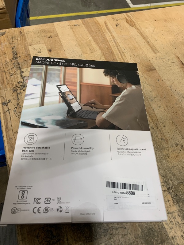 Photo 1 of **FACTORY SEALED** ESR iPad Pro 11 Inch Case with Keyboard (M5/M4, 2025/2024), iPad Pro 11(5th) Keyboard Case with Easy-Set Magnetic Stand, Portrait/Landscape Modes, Removable Protective Case, Rebound 360 Series, Black