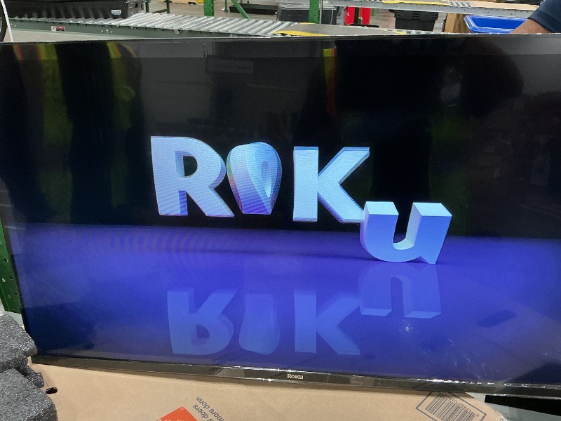 Photo 1 of *USED*
Roku Smart TV 2025 – 40-Inch Select Series, 1080p Full HD TV – Roku TV with Voice Remote – Flat Screen LED Television with Wi-Fi for Streaming Live Local News, Sports, Family Entertainment