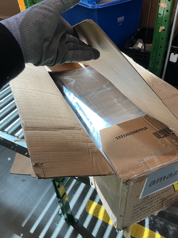 Photo 1 of *USED*
IDEALHOUSE 24,000 BTU Mini Split Air Conditioner and Heat Pump, 21 SEER2 Ultra Quiet 208-230V Ductless AC with WiFi & Alexa Control, Cools/Heats up to 1500 Sq.Ft, Easy Installation Kit