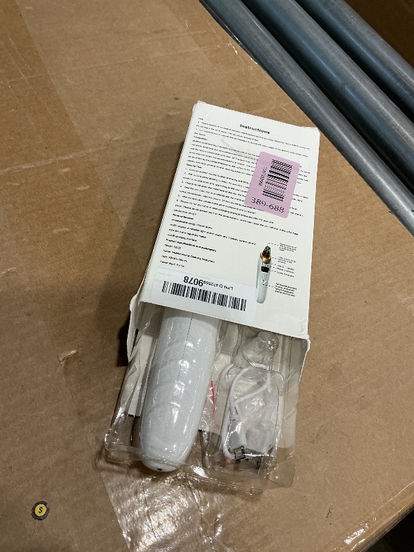 Photo 1 of *UNTESTED*
2026 Pore Vacuum, USB Rechargeable Blackhead Remover Vacuum,3 Levels Adjustable Pore Vacuum Blackhead Remover, with 5 Suction Power,6 Probes,Face Vacuum Pore Cleanser for Women & Men-White