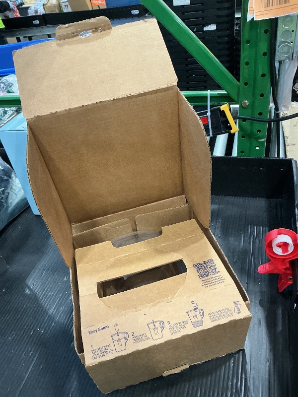 Photo 1 of *USED*
Brita Large Water Filter Pitcher for Tap and Drinking Water, Includes 1 Standard Filter, BPA-Free, Lasts Two Months, 10-Cup Capacity, Bright White