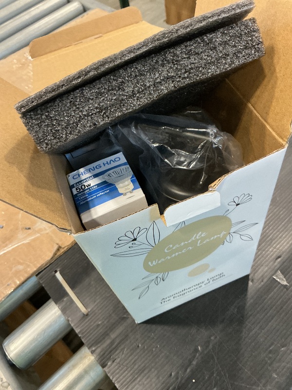 Photo 1 of *MINOR DAMAGE - USED*
HONGZZI Candle Warmer Lamp with Timer - Adjustable Brightness & Height, 2 Free Bulbs Included | Wax Warmer Lamp for Jar Candles, Farmhouse & Home Decor Gift (Black)