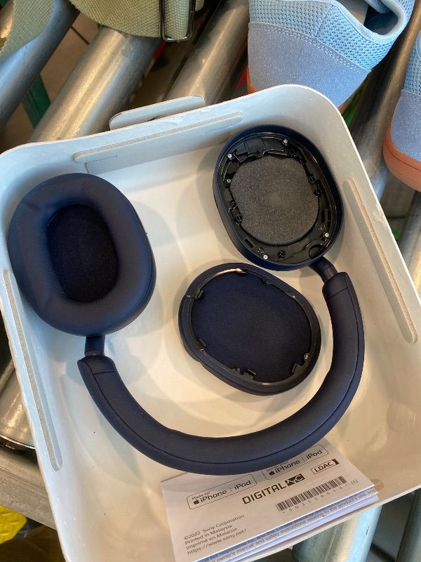 Photo 1 of ***MINOR DAMAGE*** Sony WH-1000XM5 Noise Canceling Wireless Headphones - 30hr Battery Life - Over-Ear Style - Optimized for Alexa and Google Assistant - Built-in mic for Calls (Blue) - International Version No Warranty