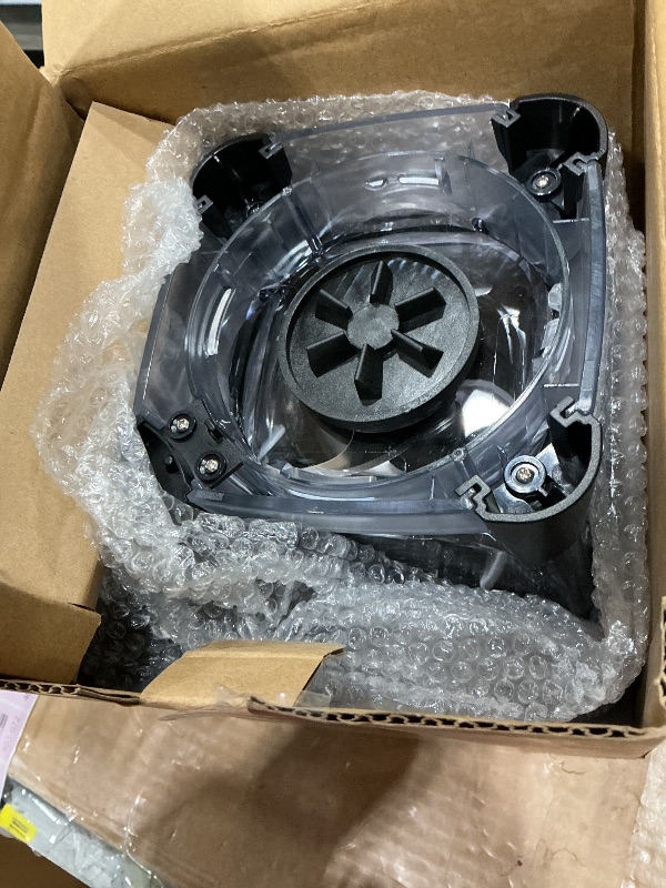 Photo 1 of *MISSING PARTS*
Replacement 72oz XL Large Blender Pitcher with Top Lid and 6-Blade Assembly Compatible with Ninja BL610 BL710WM BL710WMC CT610 C0610B CT610C CT611C CO650B