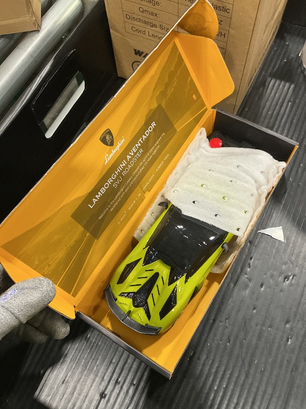 Photo 1 of *USED*
AEROQUEST Lamborghini Remote Control Car, 1:24 Scale Electric Sport Racing Hobby Toy Car Lamborghini Model Vehicle for Boys Girls Birthday Gifts, Green