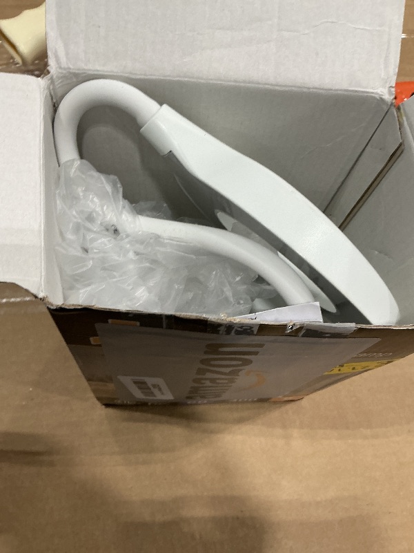 Photo 1 of *USED*
Desk Lamp, JKSWT Clip on Light Reading Light Ring Light LED with 3 Color Modes, 9 Brightness Dimmer, 60 pcs LEDs, Touch-Sensitive Control Pane, 360 ° Flexible Gooseneck Bed Light