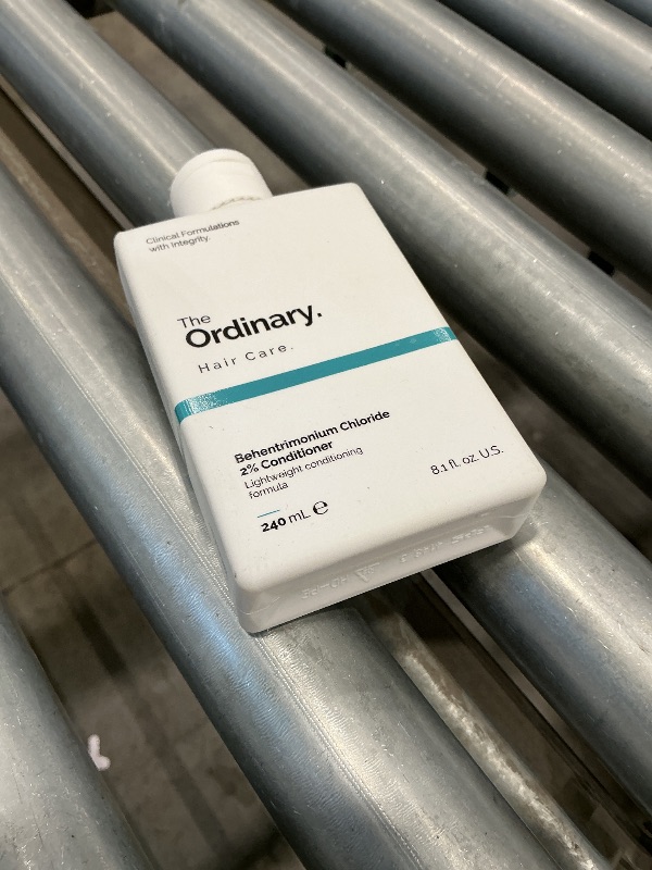 Photo 1 of *MINOR DAMAGE - USED*
The Ordinary Behentrimonium Chloride 2% Conditioner, Lightweight Fragrance-Free Conditioner for All Hair Types, 8.1 Fl Oz