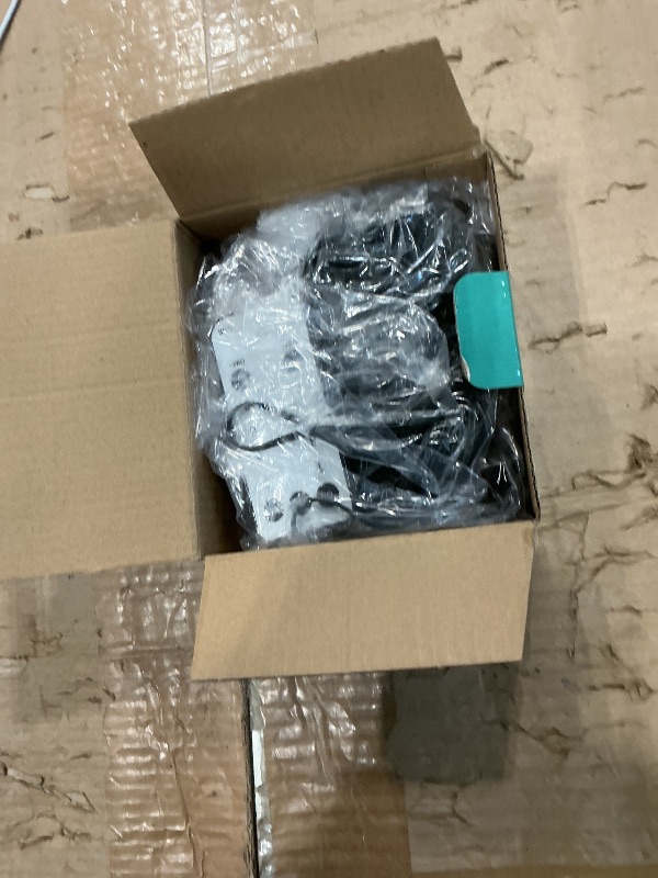 Photo 1 of *UNTESTED*
Christmas Tree Lights Christmas Lights Outdoor Indoor WarmWhite 280Led 10 Lines with 8 Light Modes, Timer and Remote Control, Fairy String Lights for Wedding Home Party 4Ft-7Ft Xmas Tree Decorations