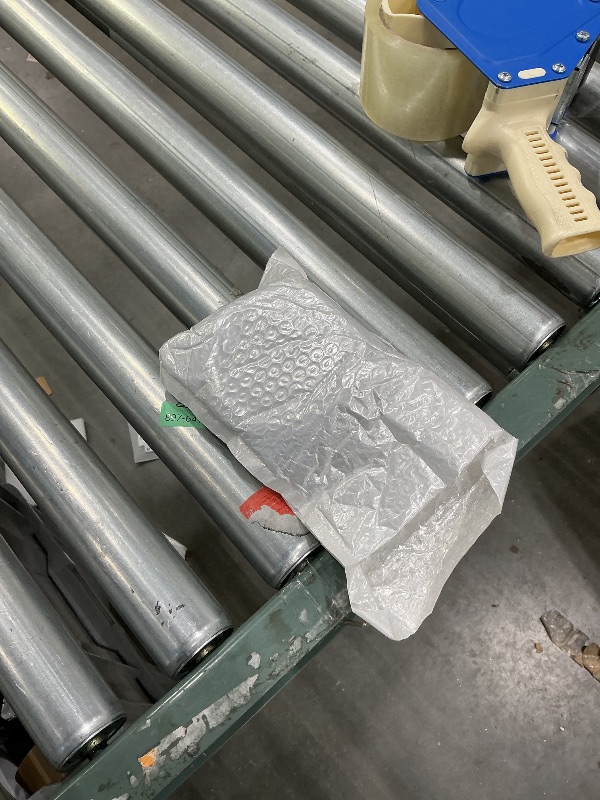 Photo 1 of 1 Pcs Replacement 40 oz Tumbler Lid Compatible with Stanley Cup, Dustproof Spill Proof Splash Resistant Tumbler Covers Fit for Stanley Tumbler and More Coffee Mugs (Black)