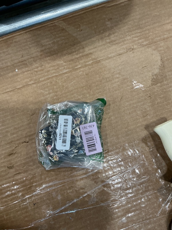 Photo 1 of 101 Blessings To Strengthen Your Soul, Inspirational Scripture Cards to Keep or Share (Boxes of Blessings)