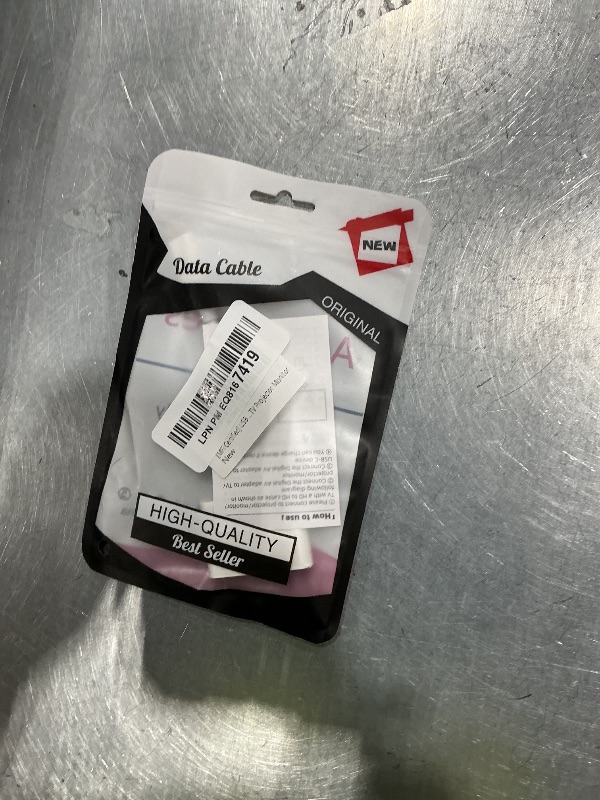 Photo 1 of [MFi Certified] USB C to HDMI Adapter for iPhone 17 16 15 to TV, 4K@60Hz Type-C to HDMI Adapter with 100W Fast Charging Port for iPhone 17/17 Pro/17 Pro Max/Air/16 15 Pro Max to HDTV Projector Monitor