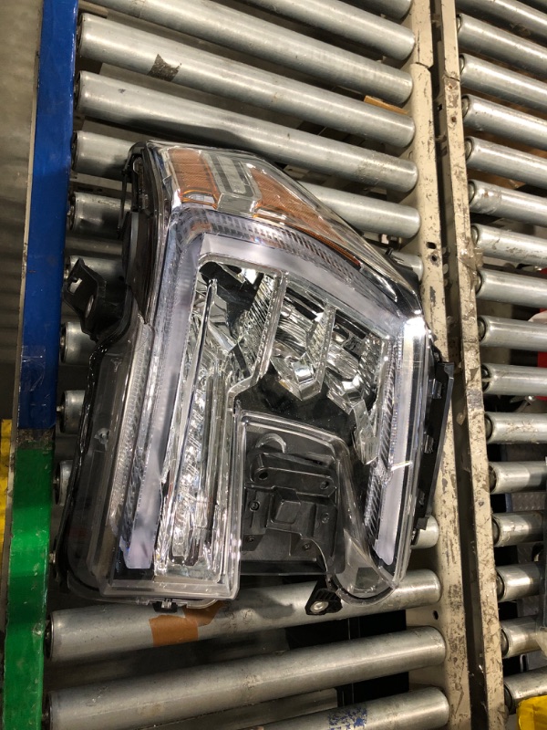 Photo 1 of ** no hardware**
VLINCAR LED Headlight Assembly Compatible with GMC Sierra 1500 2019 2020 2021 2022 Replacement Headlamp with DRL LED Turn Signal Light Left Driver Side LH 84772475 GM2502496