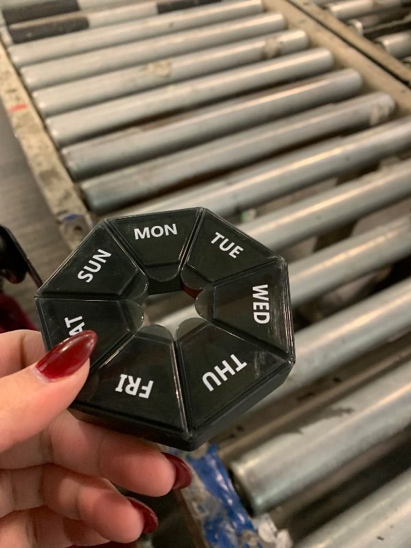 Photo 1 of ****ONLY ONE****** Gelibo,Weekly Pill Organizer, 2 Pack Portable Travel Pill Box Dispenser Medicine case 6 Colors (Seven Day) New Edition for Vitamin/Fish Oil/Pills/Supplements-Arthritis Friendly (Black)