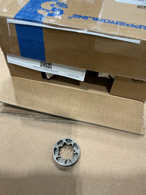 Photo 1 of .325-7T Rim Sprocket For Stihl 024 026 MS260 MS261 028AV 029 039 034 036 MS250 MS260 MS290 MS390 MS310 MS270 MS280 Chainsaw