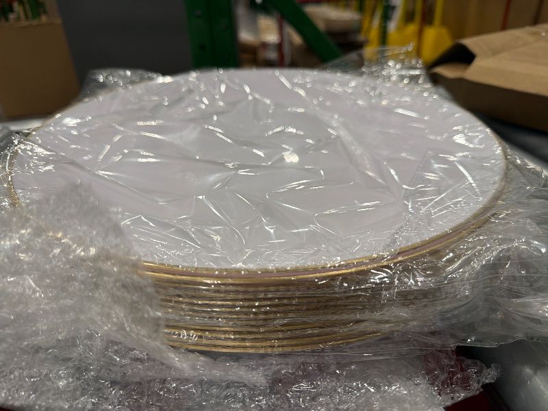 Photo 1 of [12 Pack] Rtteri 12pcs Round Plastic Serving Platters, 13 Inch Large Plastic Dinner Plates White and Gold Serving Trays for Wedding Party Heavy Food Cake Cookie Fruits Plates Buffet Birthday Supplies (Gold)