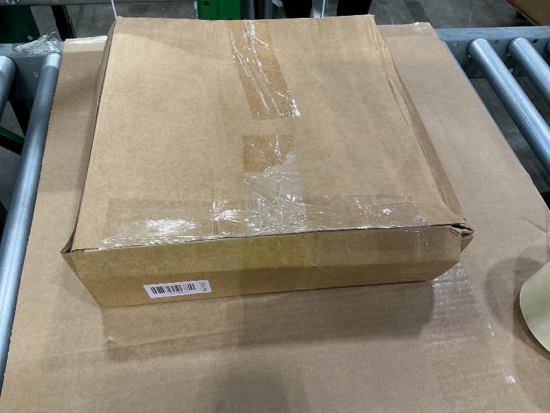 Photo 1 of [12 Pack] Rtteri 12pcs Round Plastic Serving Platters, 13 Inch Large Plastic Dinner Plates White and Gold Serving Trays for Wedding Party Heavy Food Cake Cookie Fruits Plates Buffet Birthday Supplies (Gold)