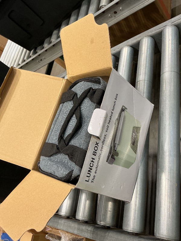 Photo 1 of *Untested*
Cordless Electric Lunch Box, 1.2L Self Heating Lunch Box Battery Powered with Automatic Heating, BPA Free, Meal Prep Friendly (Blue)