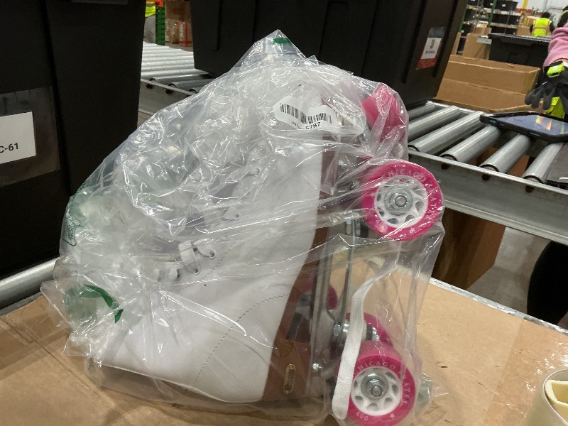 Photo 1 of **MINOR DAMAGE - USED**
CHICAGO Skates Premium White Quad Roller Skates for Girls and Women Beginners Classic Adjustable High-Top Design for Indoor or Outdoor Skates and Roller Derby