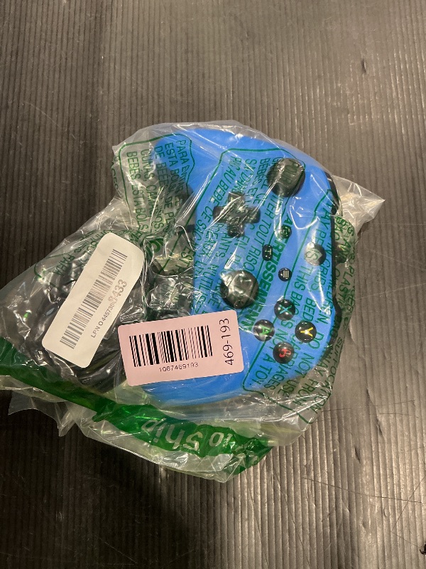 Photo 1 of **UNTESTED**
Kamylorus Controller Wired for XBOX-ONE, Xbox Series X|S, Plug and Play Gaming Gamepad with 3.5mm Audio Jack, Video Game/Gaming Controller Support Turbo Function, Dual Vibration