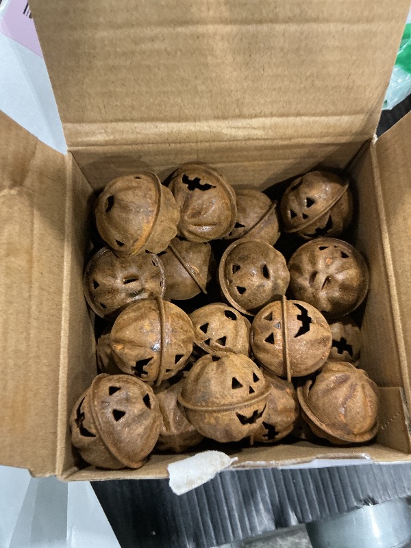 Photo 1 of *rusty* Otoolling 30 Pcs Halloween Pumpkin Rusted Jingle Bells Vintage Rustic Jack-o-Lantern Face Design Rusty Bells for Crafting Halloween Wreath Making Fall DIY Pet Collar Christmas Tree Decor(1.14 Inch)