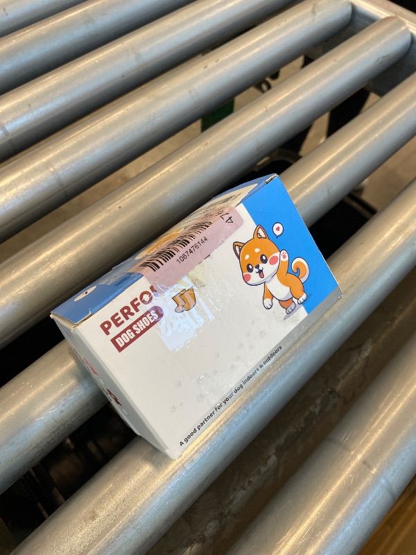 Photo 1 of *USED*
QUMY Dog Shoes for Large Dogs, Medium Dog Boots & Paw Protectors for Winter Snowy Day, Summer Hot Pavement, Water-Resistant in Rainy Weather, Outdoor Walking, Indoor Hardfloors Skid-Resistant Sole