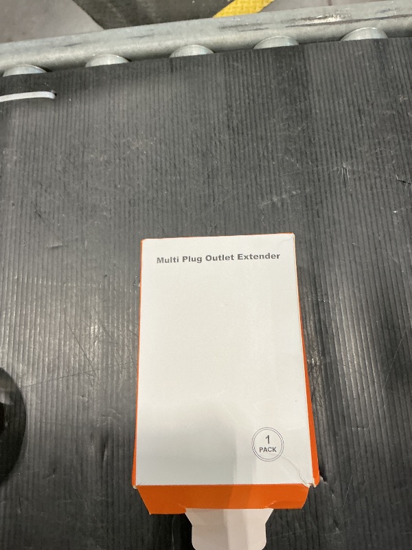 Photo 2 of USB Wall Charger Power Strip Surge Protector with 4 USB Ports (2 USB C) Plug Extension Multiple Outlets Plug Extension Multi Outlet Plug in Adapter Spaced Outlets for Home Office Travel,White (White)