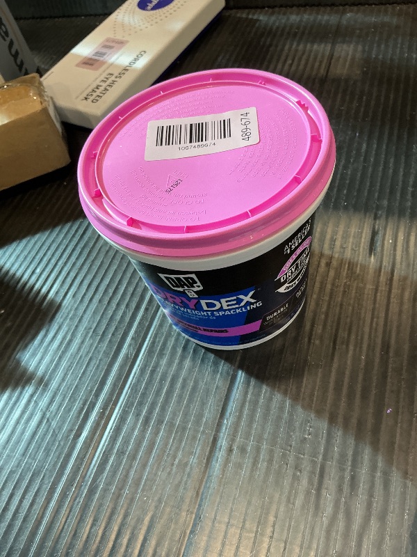 Photo 1 of 1 qt Dap 12330 DryDex Interior/Exterior Spackling, White