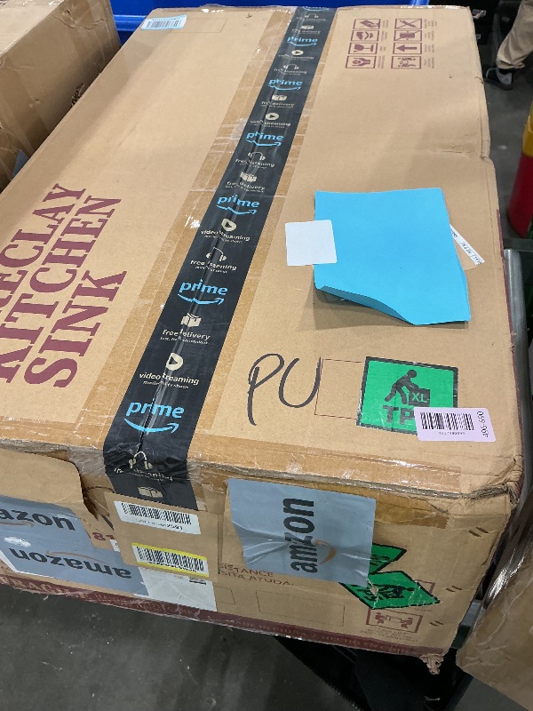 Photo 1 of ?Miuara Farmhouse Sink 33 Inch - Apron Front Kitchen Sink Reversible 33"x18"x10", Undermount Installation, Farm House Style Single Bowl, Solid Fireclay, Glossy White, for Kitchen