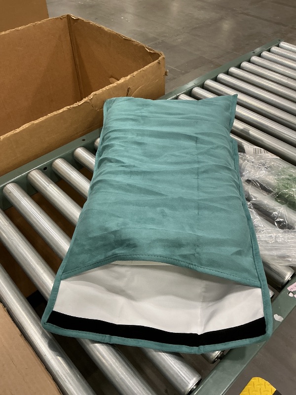Photo 1 of **Minor damage**
Cushion Lab Travel Deep Sleep Pillow – Compact Memory Foam Neck Pillow for Sleeping, Portable Pillow for Hotels, Camping, Side & Back Sleepers, On-The-Go – Wellness Green