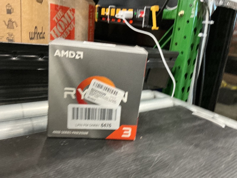 Photo 1 of *USED*
AMD Ryzen 3 4100 4-Core, 8-Thread Unlocked Desktop Processor with Wraith Stealth Cooler