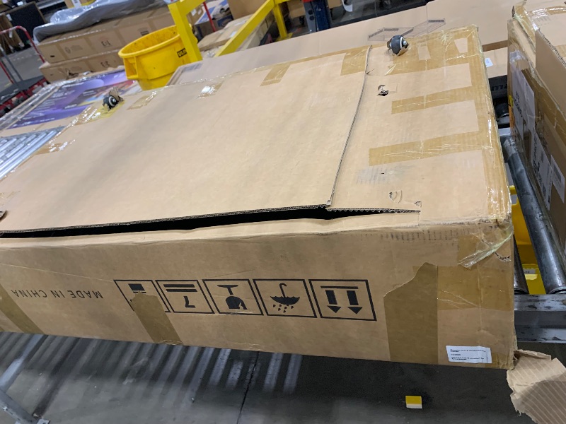 Photo 1 of ***PARTIAL SET***
YITAHOME Sectional Sleeper Sofa with Pull Out Couch Bed, 81" Convertible Sleeper Sofa with Adjustable Backrest, Sofa Bed Sleeper Couch with Armrest & USB Port, Grey ** box 1 of 2 only **