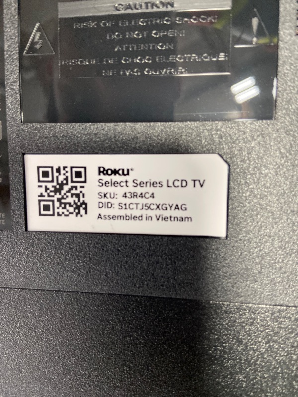 Photo 1 of *SCREEN BROKEN* Roku Smart TV – 43-Inch Select Series, 4K HDR TV – Roku TV with Roku Remote – Flat Screen LED Television with Wi-Fi for Streaming Live Local News, Sports, Family Entertainment