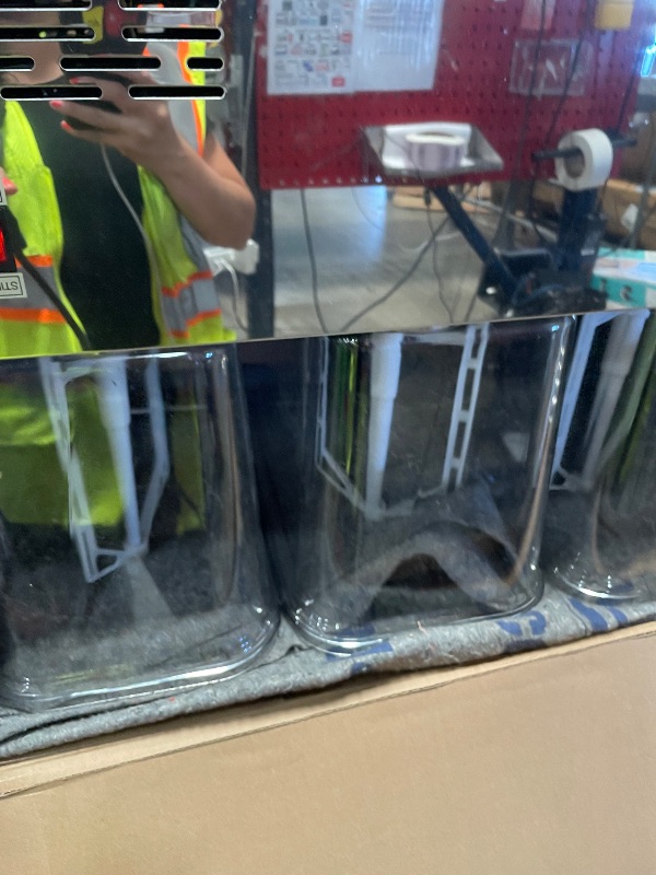 Photo 1 of **PARTS ONLY, MISSING PARTS*** VEVOR Commercial Beverage Dispenser, 3 Tanks Juice Dispenser, 18 L / 19 QT Per Tank, 512W Stainless Steel Ice Tea Drink Machine with 45? to 54? Cooling Temp, for Cold Drink Restaurant Bar Party