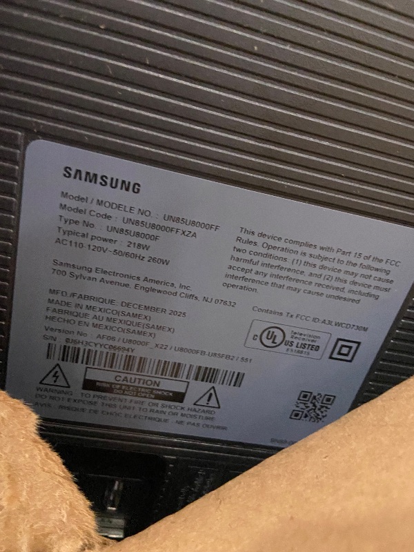 Photo 1 of ***major damage to the screen, pulling apart PARTS ONLY **Samsung 85-Inch Class Crystal UHD U8000F 4K Smart TV (2025 Model) Endless Free Content, Processor, MetalStream Design, Knox Security, Alexa Built-in