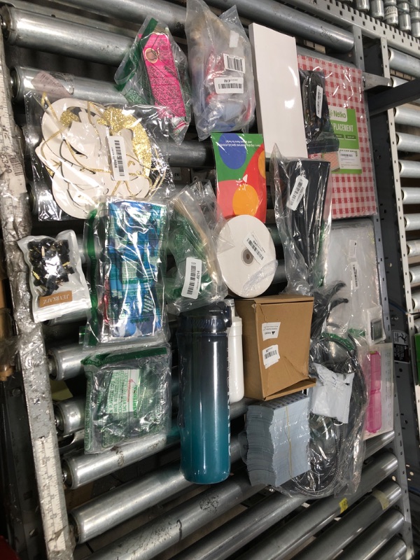 Photo 1 of ** SOLD AS IS BUNDLE OF MISCELLANEOUS AND SORTED GOODS **