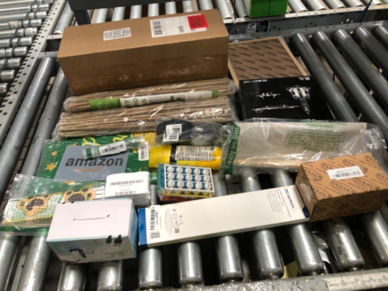 Photo 1 of ** SOLD AS IS BUNDLE OF MISCELLANEOUS AND SORTED GOODS **