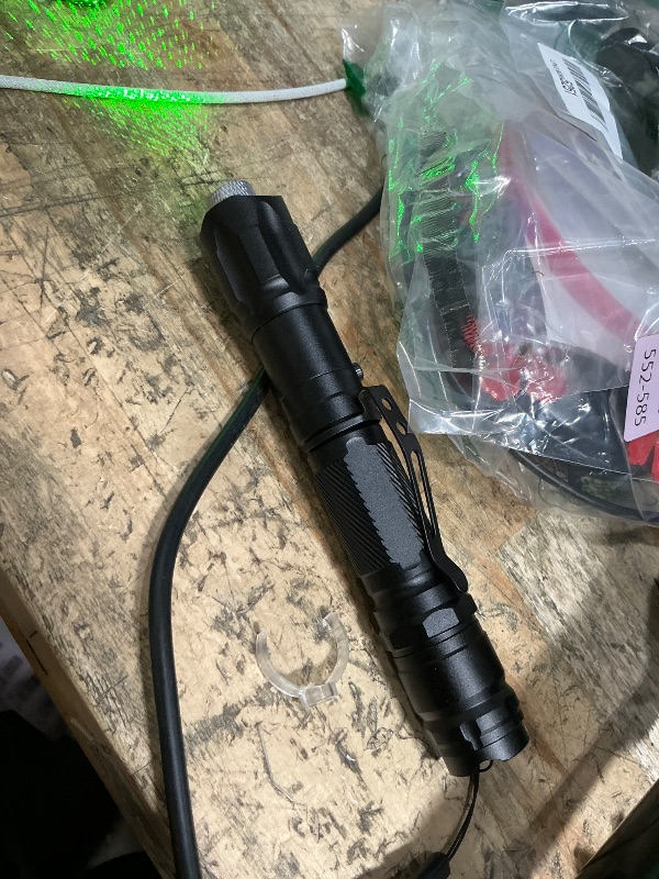 Photo 1 of [Professional] Rechargeable Green Laser Pointer High Power Green Beam Light Long Distance Range for TV/LED/LCD Screens Tactical Flashlights Presentation Office/Outdoors/Astronomic/Construction [003]
