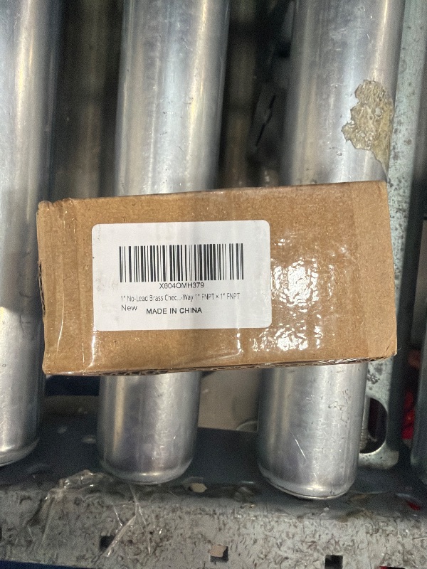Photo 1 of 1" No-Lead Brass Check Valve with Backflow Preventer, CVNL100 700 Series, Universal One-Way 1" FNPT × 1" FNPT