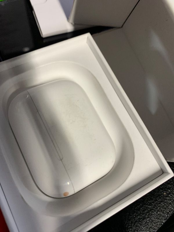 Photo 1 of ***PARTS ONLY***(VERY DIRTY AND SCRATCHED)  Apple AirPods Pro 3 Wireless Earbuds, Active Noise Cancellation, Live Translation, Heart Rate Sensing, Hearing Aid Feature, Bluetooth Headphones, Spatial Audio, High-Fidelity Sound, USB-C Charging