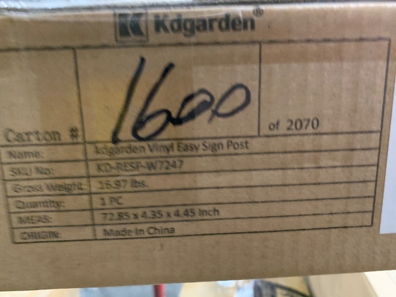 Photo 1 of ***BROKEN BASE,SEE PHOTO***
Kdgarden Vinyl PVC 6-Feet Real Estate Sign Post, Realtor Yard Sign Post for Open House and Home for Sale, 47" Arm Holds Up to 36" Sign, White with Flat Cap(No Sign)