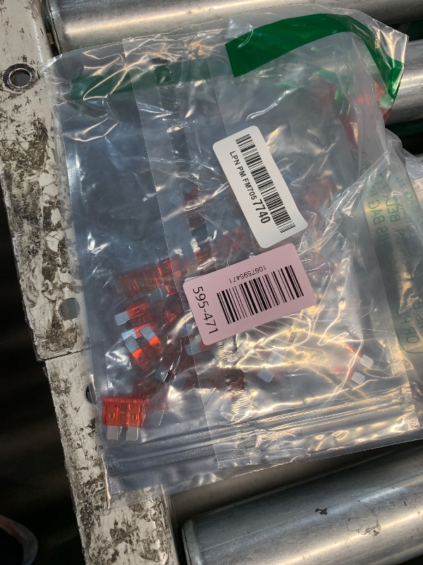 Photo 1 of (80Pcs) 10 Amp Standard Fuse, 10A Car Blade Fuses for Car/RV/Truck/SUV/Motorcycle/Boat
