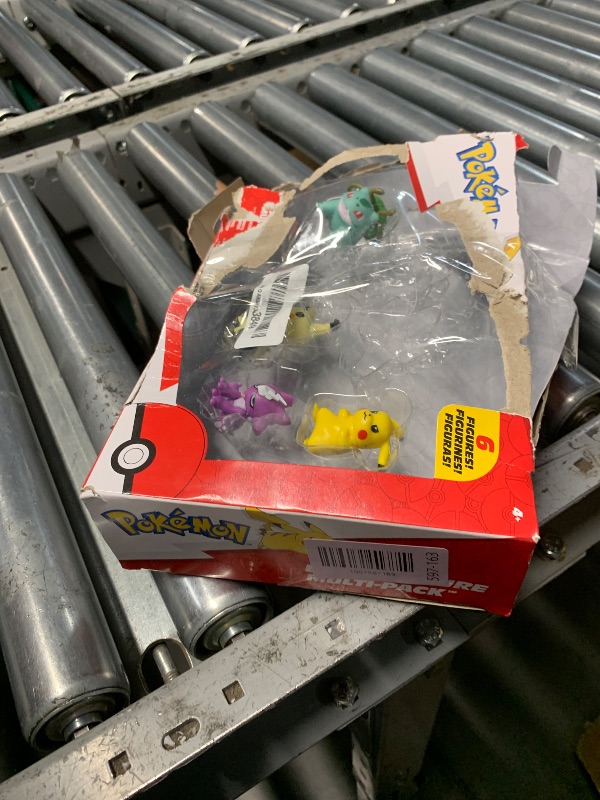 Photo 1 of ****MISSING SQUIRTLE AND CHARMANDER****
Pokémon Battle Figure 6 Pack-Features 2-Inch Pikachu, Squirtle, Charmander, Bulbasaur, Mimikyu & Toxel-Authentic Details
